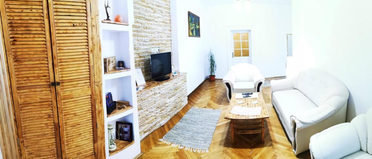Apartament Hunter Appartement Cluj-Napoca Buitenkant foto