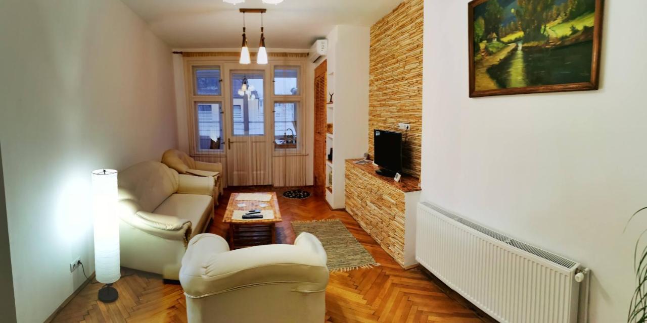 Apartament Hunter Appartement Cluj-Napoca Buitenkant foto