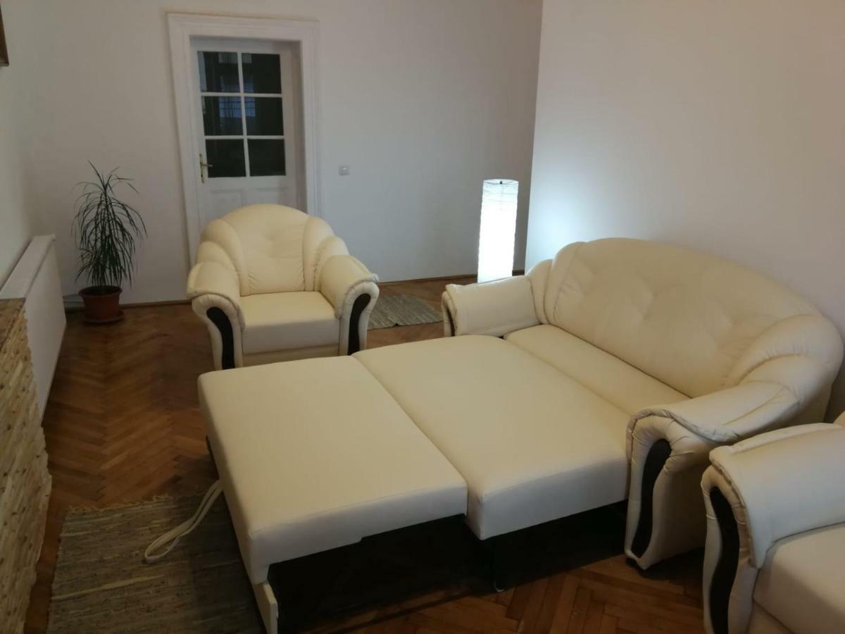 Apartament Hunter Appartement Cluj-Napoca Buitenkant foto