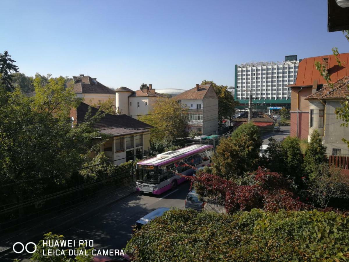 Apartament Hunter Appartement Cluj-Napoca Buitenkant foto
