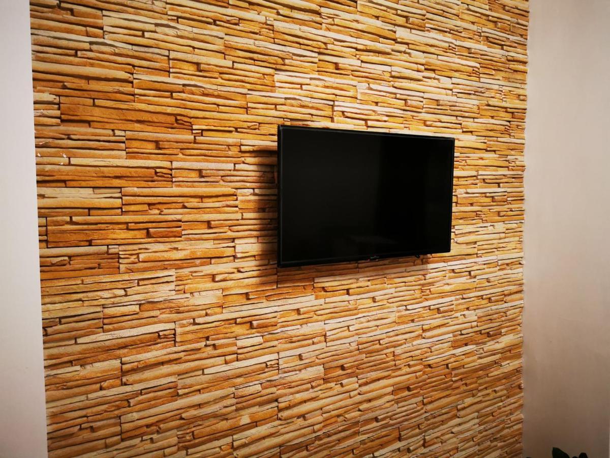 Apartament Hunter Appartement Cluj-Napoca Buitenkant foto