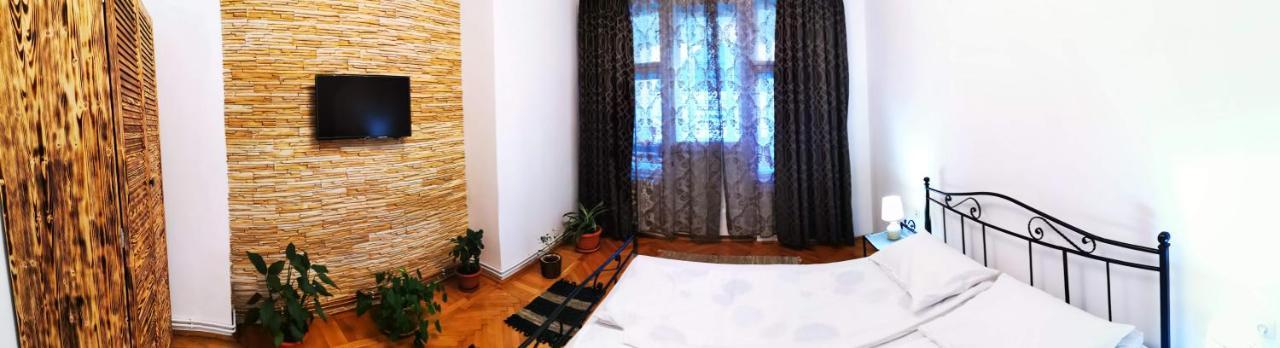 Apartament Hunter Appartement Cluj-Napoca Buitenkant foto