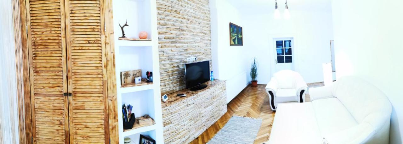 Apartament Hunter Appartement Cluj-Napoca Buitenkant foto